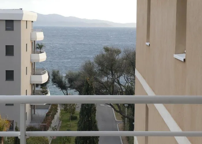 Sanguinaires T3 Proche Trottel Et 150m De La Mer, Belle